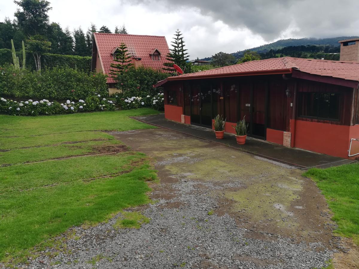 Hotel Chalets Los Volcanes Fraijanes Экстерьер фото
