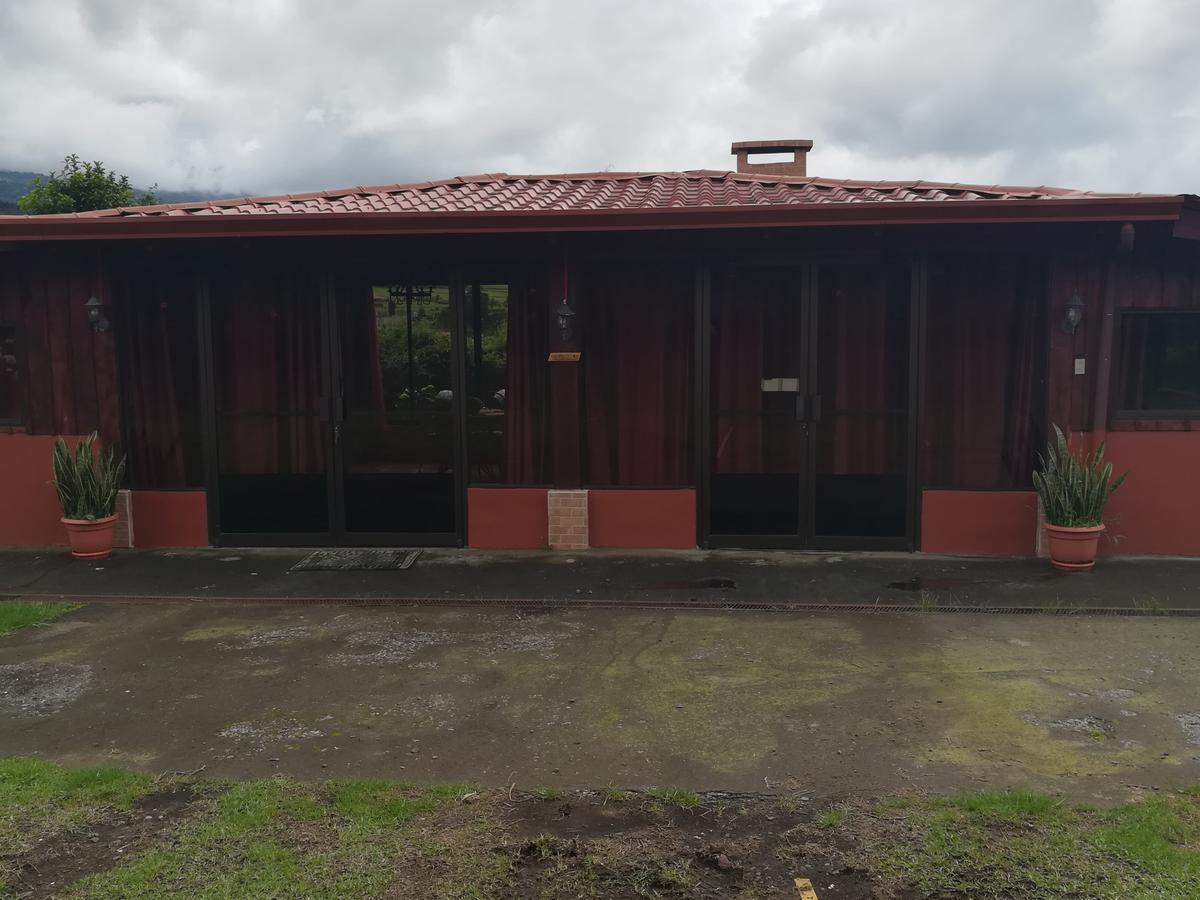 Hotel Chalets Los Volcanes Fraijanes Экстерьер фото