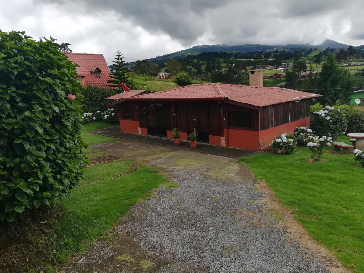 Hotel Chalets Los Volcanes Fraijanes Экстерьер фото