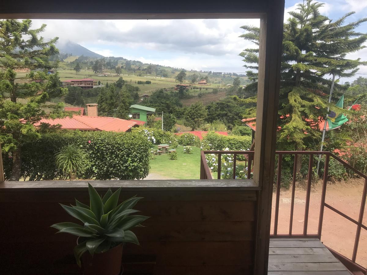 Hotel Chalets Los Volcanes Fraijanes Экстерьер фото